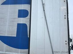 SCHMITZ CARGOBULL SCB  / Mega / Hubdach / Plane / Edscha