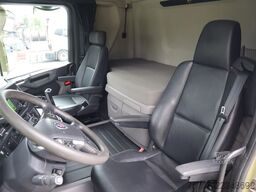 Truckcenter Apeldoorn/Spoorzicht Truckcenter Apeldoorn/Spoorzicht Truckcenter Apeldoorn/Spoorzicht