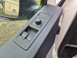 VOLKSWAGEN T6 2.0 TDI 9 SITZER 1.HAND KLIMA