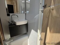 SUNLIGHT Adventure T 67 8G Autom. TV Paket Combi 6E