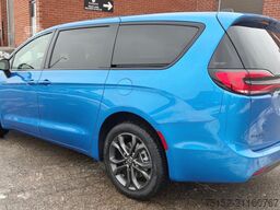 Chrysler Pacifica Sondermodell 100 Jahre Edition: