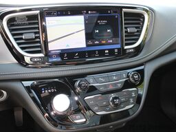 Chrysler Pacifica Sondermodell 100 Jahre Edition: