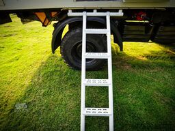 Mercedes-Benz Unimog 400