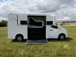 Renault Master Pferdetransporter Nur 35.300KM 170 PS
