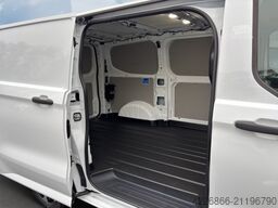 FORD TRANSIT CUSTOM 320 L1 TREND FWD PLUG-IN HYBRID