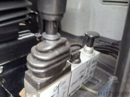 SCANIA G 440 CB6x6HHZ Allrad 3-Seitenkipper Bordmatik