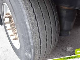 KRONE 2 Liftachsen (1.+3. Achse) Palettenkasten