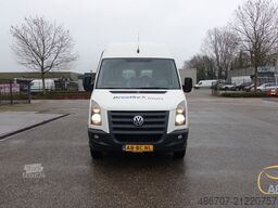 VOLKSWAGEN Crafter 2.5 TDI 23-Sitze