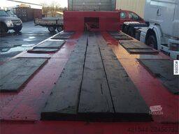 Vang SLHS machine trailer with hydraulic ramps