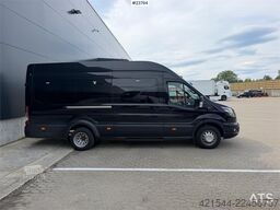 Ford Transit Minibus 16+1