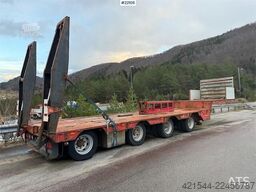 Vang SHSL 4 axle machine trailer w/ hydraulic driving b