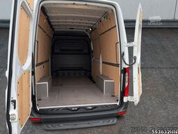 MERCEDES-BENZ Sprinter 317 CDI *Navi*L2H2*Klima*360°*Schwingsi