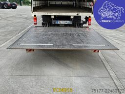 Renault D 210