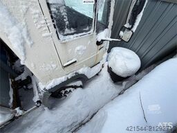 MAN 8.153 flatbed truck