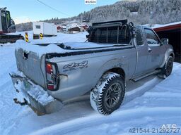 Nissan king cap pickup 4x4 repair object