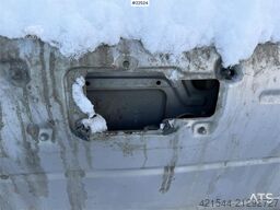 Nissan king cap pickup 4x4 repair object