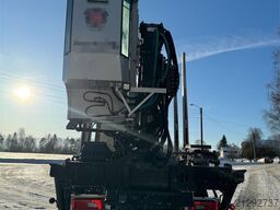 Scania R770 Tridem Timber Truck with Epsilon M110L crane