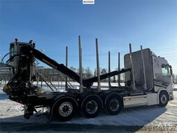 Scania R770 Tridem Timber Truck with Epsilon M110L crane