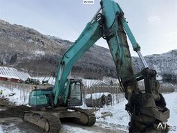 Kobelco SK300LC-10 excavator with excavation bucket, gradi