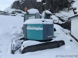 Kobelco SK60SR excavator with digging bucket, hydraulic gr