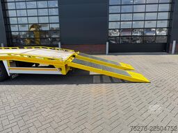 DAF LF 45 Machinetransporter Hydraulic ramps 48.000 km