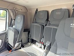 DAF XD 340 FA 4x2 19T - ST950 – Sleeper Cab - TraXo...