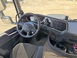 DAF XD 340 FA 4x2 19T - ST950 – Sleeper Cab - TraXo...