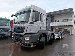 MAN TGS 35.460 / 8X4 / Manual / 3x Steering