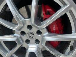 Andere Marke | Porsche Macan 3.6 V6 Turbo