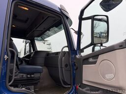 VOLVO FH 440 8x4 Fassi F800 6+6+2 SZM+Pritsche