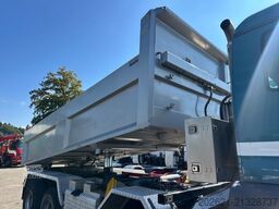 MAN TGS 35.480 8x4 Wechselsistem Kipper Silo