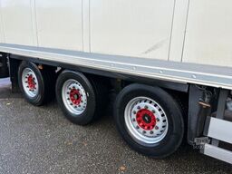 SCHMITZ CARGOBULL SKO 24 Thermoking Doppelstock Bitemp