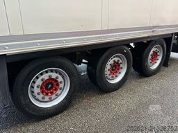 SCHMITZ CARGOBULL SKO 24 Thermoking Doppelstock Bitemp