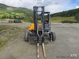  Loadmac 825 Trailer-Mounted Forklift – Only 130 Op