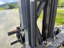  Loadmac 825 Trailer-Mounted Forklift – Only 130 Op