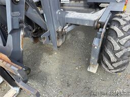  Loadmac 825 Trailer-Mounted Forklift – Only 130 Op