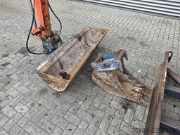 Kubota KX 121-3 2 Buckets 2 Pieces!