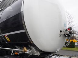 Lag O-3-ST L4BH bitumen semi-trailer / ADR