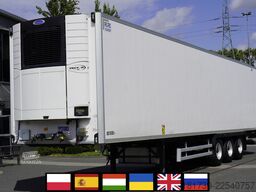 Lamberet refrigerated semi-trailer / Carrier