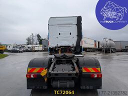 Mercedes-Benz Actros 1945