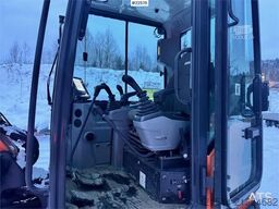 Doosan DX50Z-7 mini excavator – 3 buckets – swing boom –