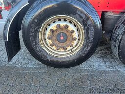 Kel-Berg Curtainsider / Planenauflieger / Gardin