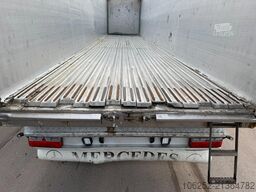 Kraker CF-200 WALKING FLOOR / SCHUBBODEN / PISO MOVIL ...