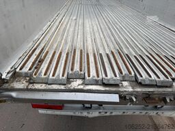 Kraker CF-200 WALKING FLOOR / SCHUBBODEN / PISO MOVIL ...