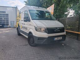 Panel kombi MAN TGE Kasten ,ittel/hoch / AHK / KAM