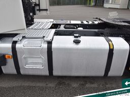 VOLVO FH 460 LED 2 Tanks 1.305 Liter Safetypaket