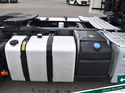 VOLVO FH 460 LED 2 Tanks 1.305 Liter Safetypaket