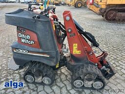DITCH-WITCH R300, Kompakter-Raupen-Werkzeugträger,