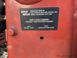 DITCH-WITCH R300, Kompakter-Raupen-Werkzeugträger,