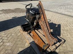 Ditch Witch R300, Kompakter-Raupen-Werkzeugträger,